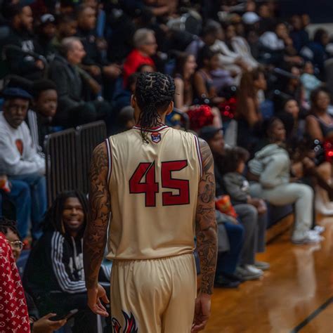 Julian Gamble (@therealjg45) • Instagram photos and videos.